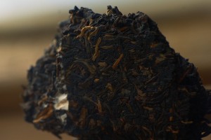 Шу пуэр "Настоящий Старый Кирпич" Юн Чжень, 2015 г., 250 г. купить в Минске, Шу пуэр (черный)