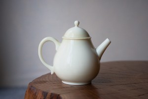 Чайник #2079, 110 мл., фарфор с зольной глазурью купить в Минске, Чайники