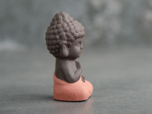 Фигурка #318, 9 см , Нужные мелочи