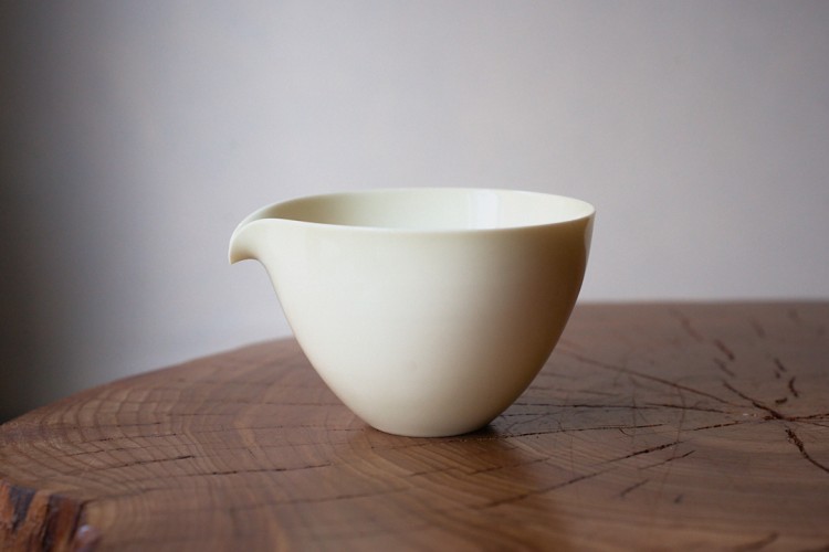 Чахай #2299, 140 мл., фарфор с зольной глазурью купить в Минске, Пиалы