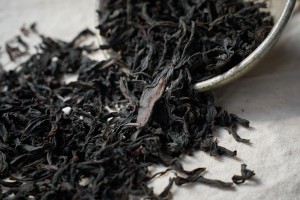 Фу Эр Шань Хун Ча, "АА", деревня Бай Бан Цун, Фуцзянь, 2025г.  купить в Минске, Красный чай