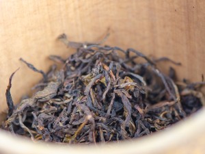 Шэн пуэр &quot;Бин Дао&quot; в бамбуковом стволе, 2018г., 2500 г. купить в Минске, Шэн пуэр (зеленый)