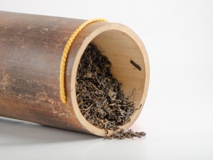 Шэн пуэр &quot;Лао Бан Чжан&quot; в бамбуковом стволе, 2020г., 2500 г. купить в Минске, Шэн пуэр (зеленый)