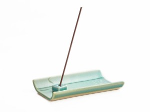 Керамическая подставка для благовоний YUKARI plate green-blue, Благовония (Сян Дао)