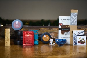 Набор чая "Новогодний Набор Гедониста" (Подборка вкусного для ценителей удовольствий) купить в Минске, Готовые чайные наборы в подарок