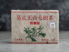 Шу пуэр &quot; Иу Да Шу&quot;, ф-ка Юн Чжень, 250гр., 2006г. купить в Минске, Шу пуэр (черный)