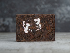 Шу пуэр &quot; Иу Да Шу&quot;, ф-ка Юн Чжень, 250гр., 2006г. купить в Минске, Шу пуэр (черный)