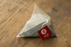 Би Ло Чунь (Изумрудные Спирали Весны), 15 штук по 2г.  купить в Минске, Зеленый чай