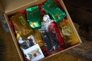 Набор чая "С новым годом!" (10 пробников великолепных чаев) купить в Минске, Готовые чайные наборы в подарок