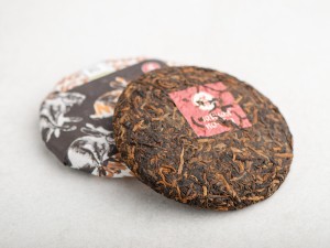 Шу пуэр "Заяц Гун Тин", Линцан, Чайная Почта, 2021г., 100г. купить в Минске, Чай