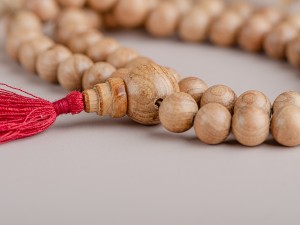 Четки #154, дерево Можжевельник, 54 бусины, 10 мм. купить в Минске, Нужные мелочи