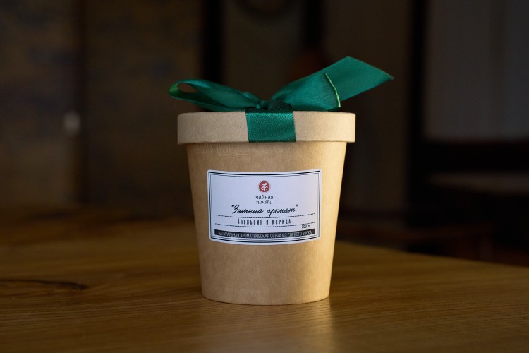 Аромасвеча "Зимний аромат", деревянный фитиль, соевый воск, 200 мл. купить в Минске, Ароматические свечи