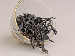Лао Цун Да Хун Пао &quot;ААА+&quot;(Большой Красный Халат со Старых Кустов) купить в Минске, Уишаньский
