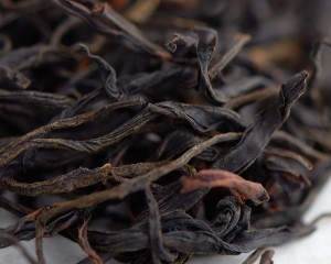 Син Жен Сян Дань Цун &quot;ААА&quot; (Одинокий Куст с Миндальным Ароматом) купить в Минске, Улуны месяца