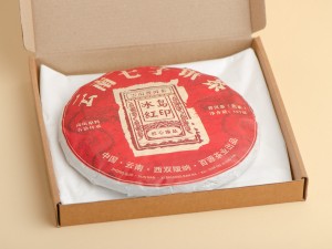 Шу Пуэр в блине &quot;Большая Красная Печать из Биндао&quot;, Бин Дао Да Хун Инь, 357 г., 2012 г. купить в Минске, Пуэр