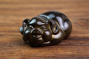 Фигурка #596, меняющая цвет, пластик, 10х7 см., Посуда