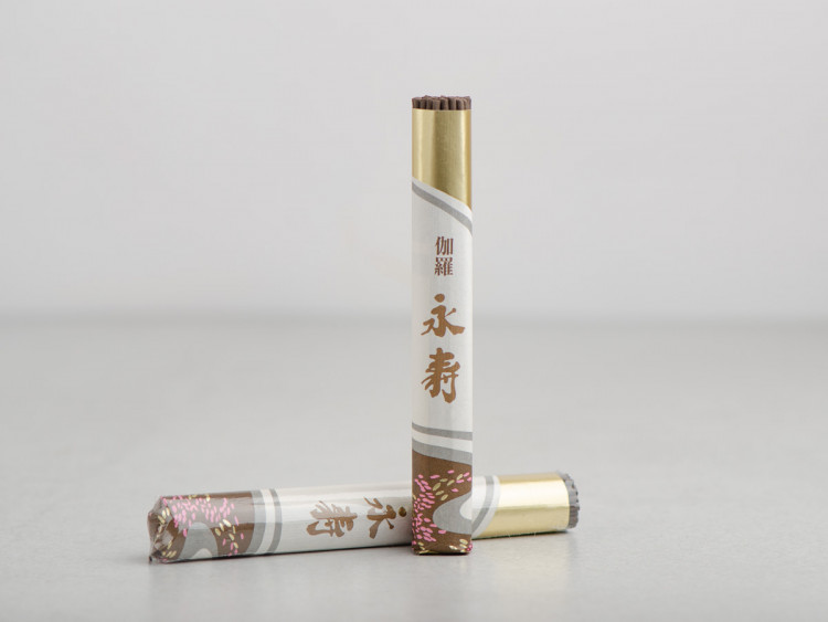 Японское благовоние Tokusen Kyara incense roll, агаровое дерево (Киара), 50 штук, 14 см. купить в Минске, Японские