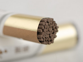 Японское благовоние Tokusen Kyara incense roll, агаровое дерево (Киара), 50 штук, 14 см. купить в Минске, Японские