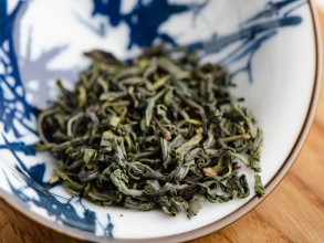 Зеленый чай из Хуннани (Е Шэн Мао Цзянь), 20 пирамидок по 2г. купить в Минске, Чай от Чайной Почты