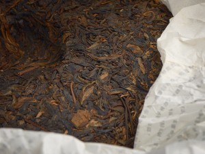 Шэн пуэр "Две Дамы и Павлин", ф-ка Пу Вэнь, 2006г., 400г. купить в Минске, Шэн пуэр (зеленый)