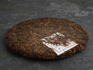 Шэн пуэр "Две Дамы и Павлин", ф-ка Пу Вэнь, 2006г., 400г. купить в Минске, Шэн пуэр (зеленый)