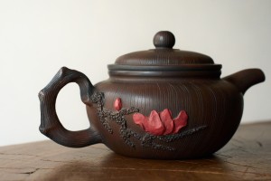 Чайник #2114, "Магнолия на тёмной коре", 180 мл., циньчжоуская керамика, Посуда