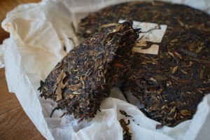 Шен Хун, Юньнань, 357 г, 2016 г., Красный чай