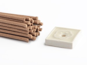 Японское благовоние Scentsual Calm Hinoki Mint (Кипарис, мята, лимон), 30 штук + подставка купить в Минске, Японские