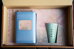 Подарочная упаковка для чая "Лотосы", банка и пиала, пакет. купить в Минске, Упаковка