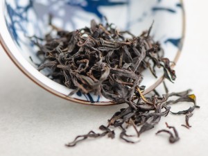 Чжи Лун Кан Дань Цун &quot;ААА&quot;, (Куриный Загон или Аромат Домашнего Очага) купить в Минске, Улуны месяца