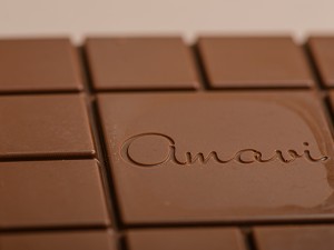 Шоколад Amavi «На миндальном молоке ФУНДУЧНЫЙ ТЁМНЫЙ» 50 г. купить в Минске, Шоколад без сахара