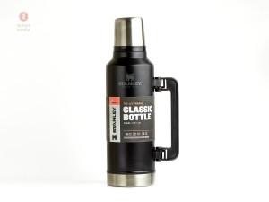 Термос STANLEY Classic 1.9л (чёрный), Термосы
