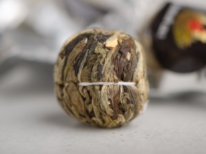 Бай Хуа Сянь Цзы &quot;АА&quot; (Лунный Сад Жасминовый) (Связанный чай с цветами) купить в Минске, Зеленый чай