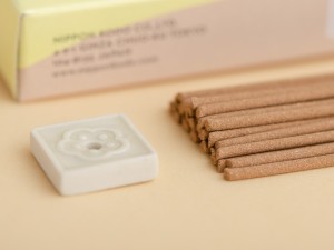 Японское благовоние Scentsual Calm Palo Santo (Пало Санто), 30 штук + подставка купить в Минске, Японские