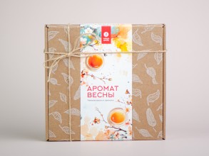 Набор из четырёх баночек чая &quot;Аромат весны&quot; (Нежные вкусы и ароматы) купить в Минске, Готовые чайные наборы в подарок