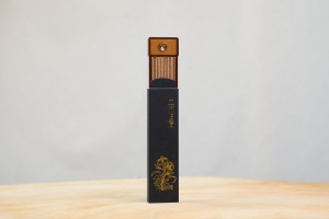 Китайское благовоние "Эр Су Цзю Цзюй", (ароматическая композиция "Союз двух Су"),35 шт. с подставкой, Благовония (Сян Дао)