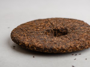 Шу Пуэр "Дракон и Феникс" (Биндао Шу Бин), 2013г., 357 г. купить в Минске, Шу пуэр (черный)