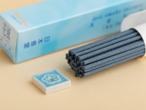 Японское благовоние Ka-Fuh Aqua (Цикламен), 50 штук + подставка купить в Минске, Японские