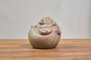 Фигурка #583, "Смеющийся монах", глина, 6.5х6.5 см, Фигурки на чабань