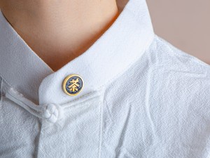 Значок-пин &quot;Чайная Почта&quot;, латунь, 1,5 см., (черный) купить в Минске, Мешочки и чехлы