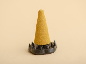  Японское благовоние KAY Osmanthus Cone (Османтус), 12 конусов + подставка купить в Минске, Благовония