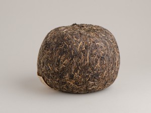 Шэн пуэр "Колобок", Да Сюэ Шань, 2013 г., 1500г. купить в Минске, Шэн пуэр (зеленый)