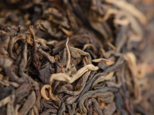 Шэн пуэр "Колобок", Да Сюэ Шань, 2013 г., 1500г. купить в Минске, Шэн пуэр (зеленый)