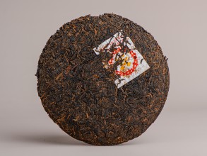 Шу пуэр &quot;Жёлтая печать&quot;, 357 г., 2002 г. купить в Минске, Шу пуэр (черный)