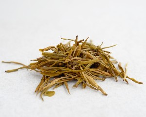 Хуан Цзинь Я "ААА" (Золотая Почка) купить в Минске, Зеленый чай