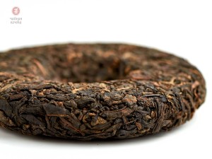 Шу пуэр "Биндао Сяо Бин", 2018г., 100г. купить в Минске, Пуэр