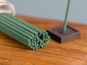 Японское благовоние KAY Green Tea (Зеленый Чай), 40 штук, подставка купить в Минске, Японские