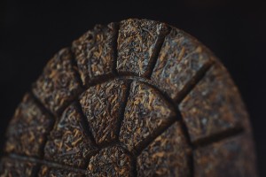 Шу пуэр Гун Тин Лабиринт, 100 г., 2022 г. купить в Минске, Шу пуэр (черный)