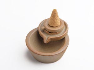 Подставка для стелющихся благовоний Колодец #207, керамика купить в Минске, Благовония (Сян Дао)